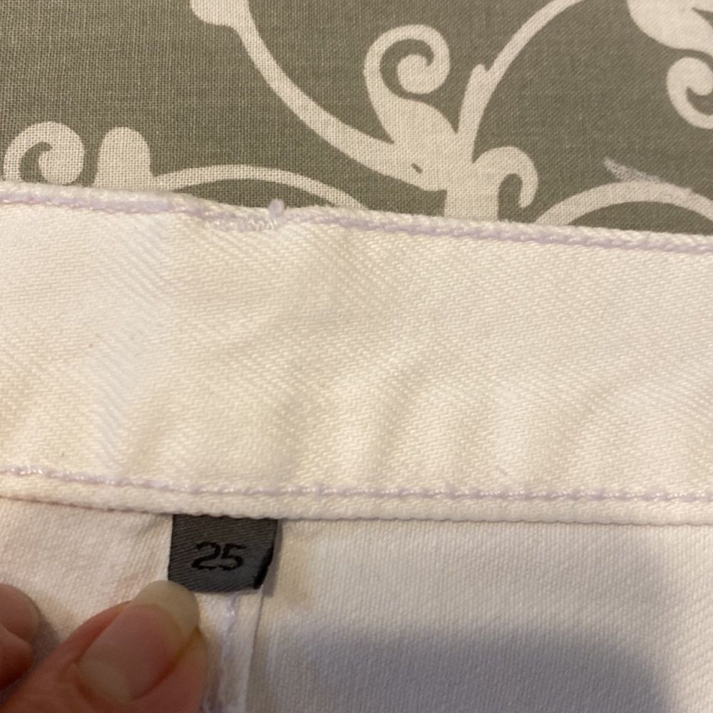 Carmar Denim Cute Sexy Mini Skirt White Rhinestone Zipper NWOT SIZE 25 - Picture 7 of 8